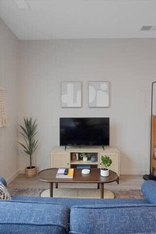 Cozysuites Spacious Sdo, Lawrenceville Pittsburgh Exterior foto